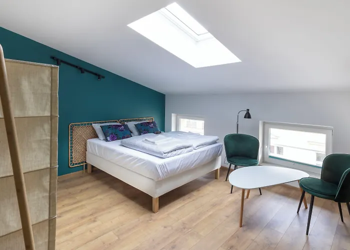 Sun & Snow Old Town Polwiejska Apartman