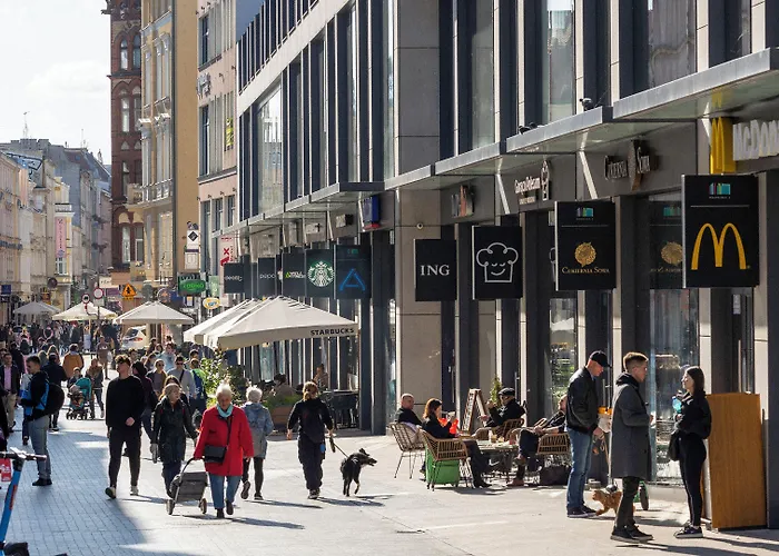 Sun & Snow Old Town Polwiejska