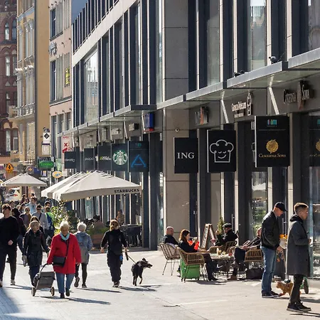 Sun & Snow Old Town Polwiejska